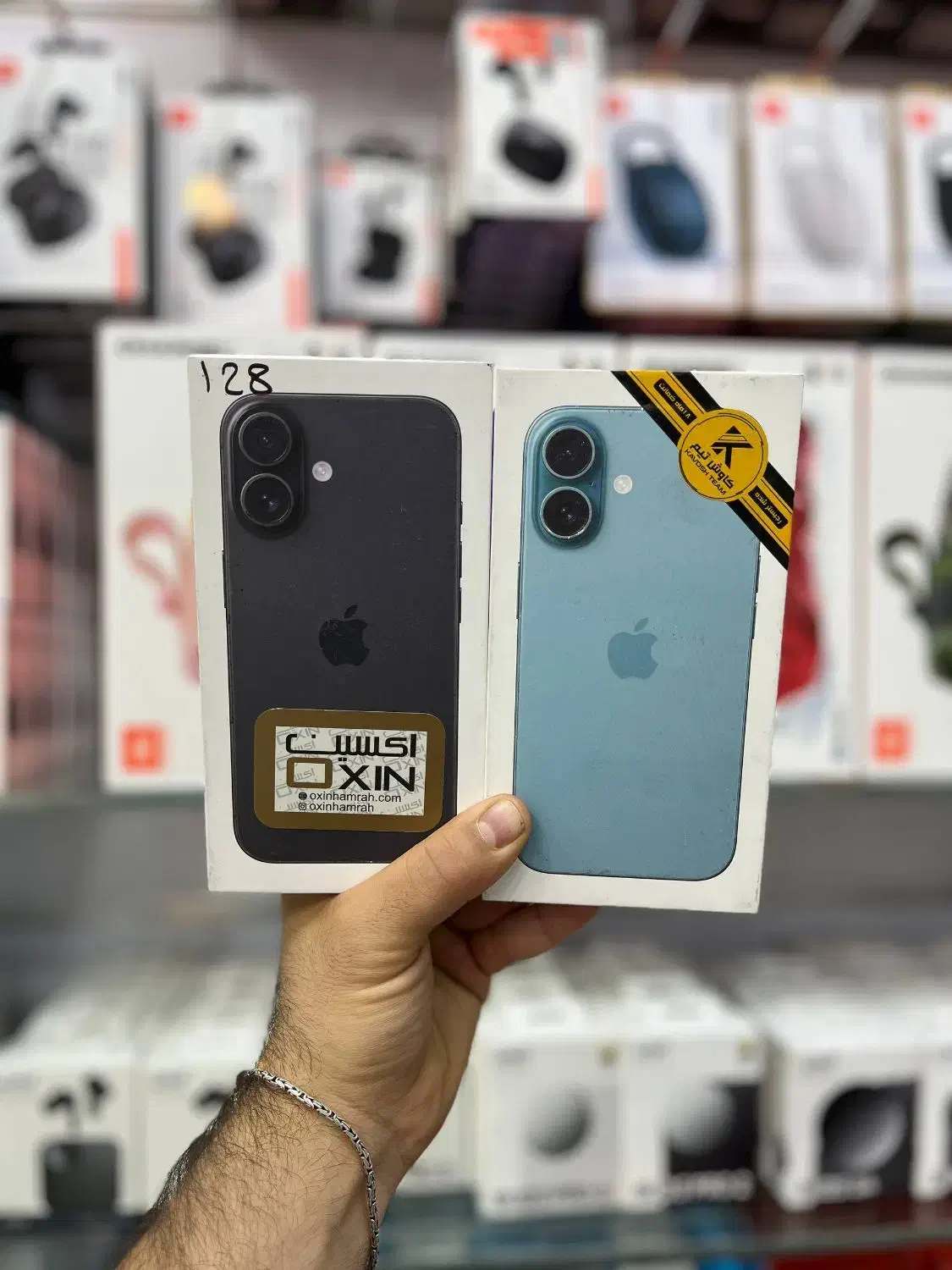 انواع گوشی و تسهیلات کالا با ضمانت طلا و چک معتبر|موبایل|شیراز, زند|دیوار