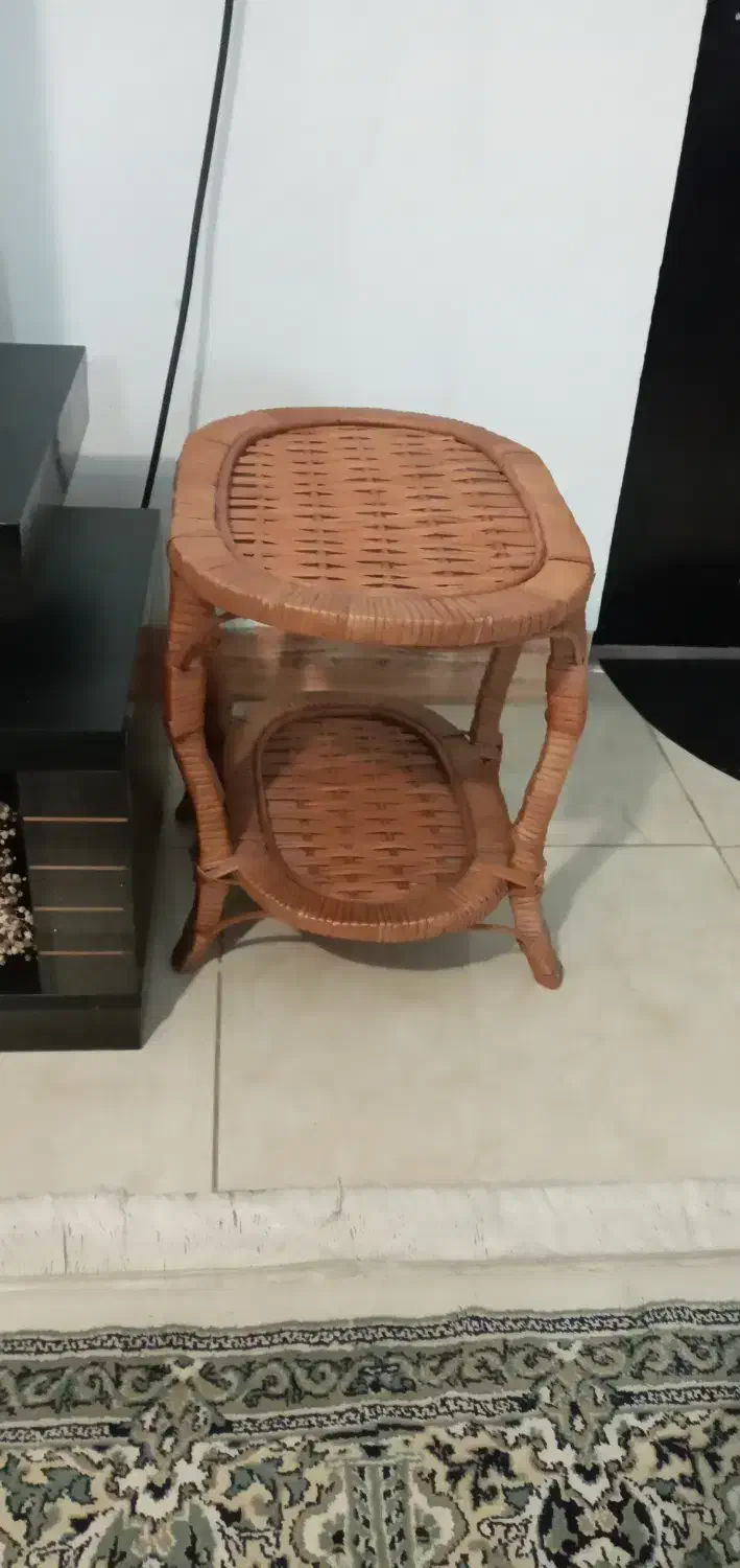 میز|مبلمان خانگی و میز عسلی|رشت, حمیدیان|دیوار