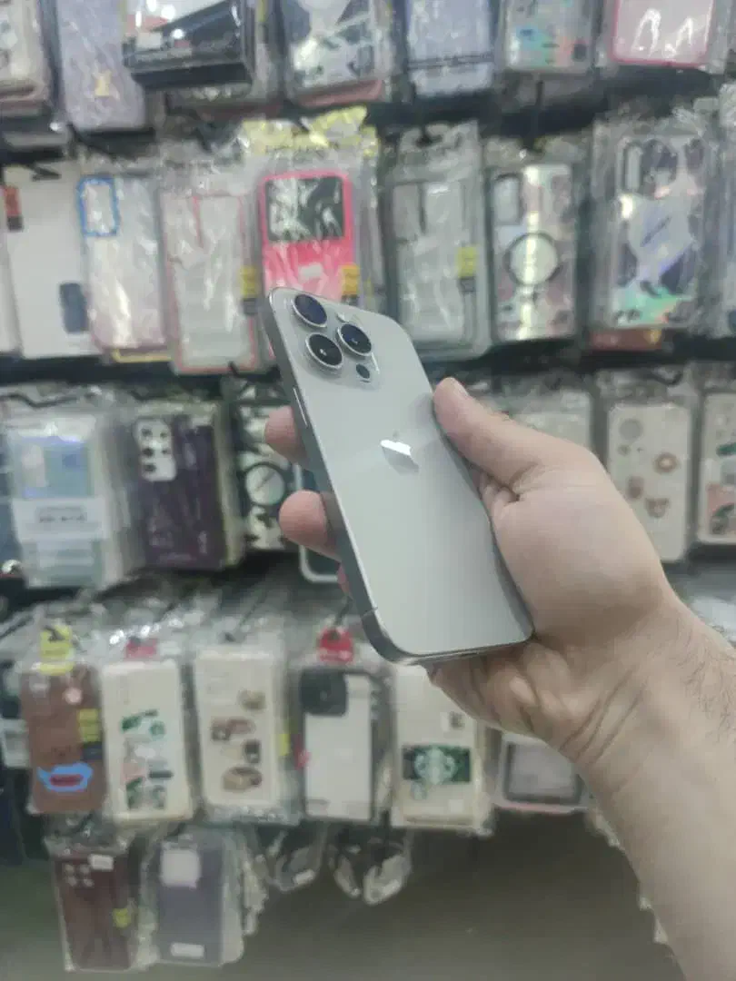 iphone 15 pro|موبایل|تهران, فلسطین (میدان انقلاب)|دیوار