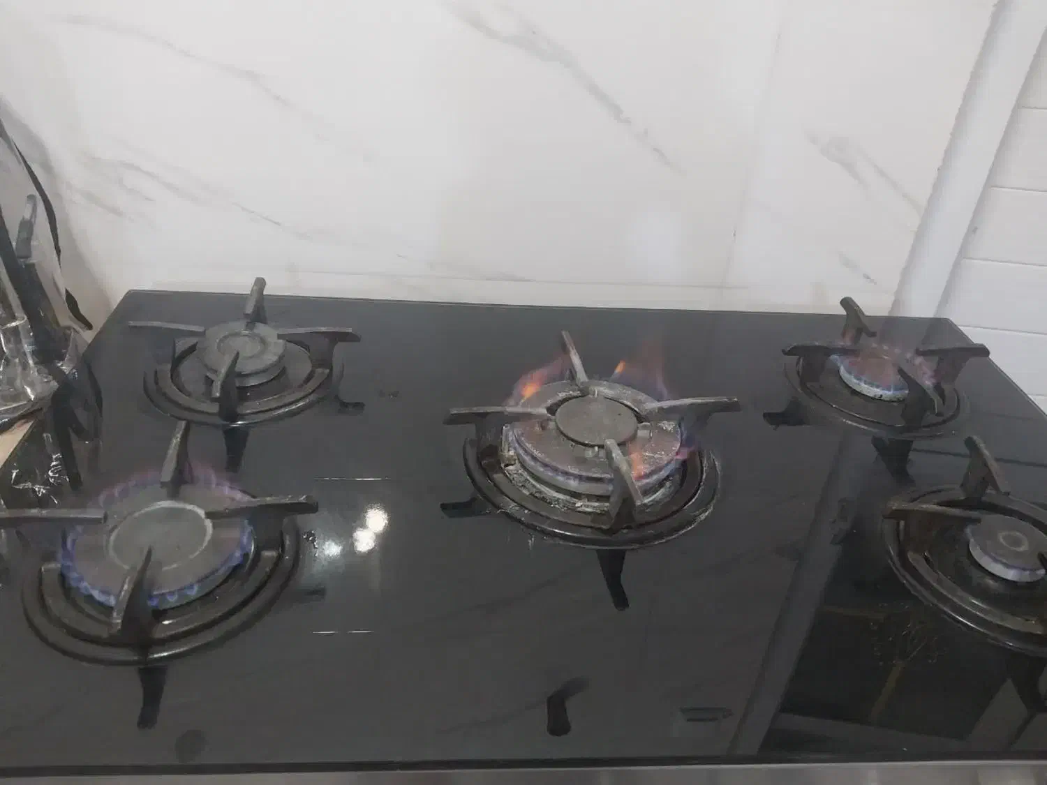 اجاق گاز طرح فر صفحه شیشه ای|اجاق گاز و لوازم برقی پختوپز|قم, شهر قائم|دیوار