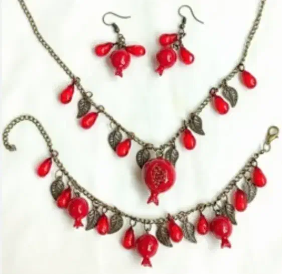 گردنبندهای یلدایی|بدلیجات|شیراز, پارک کوهستانی بوستان|دیوار