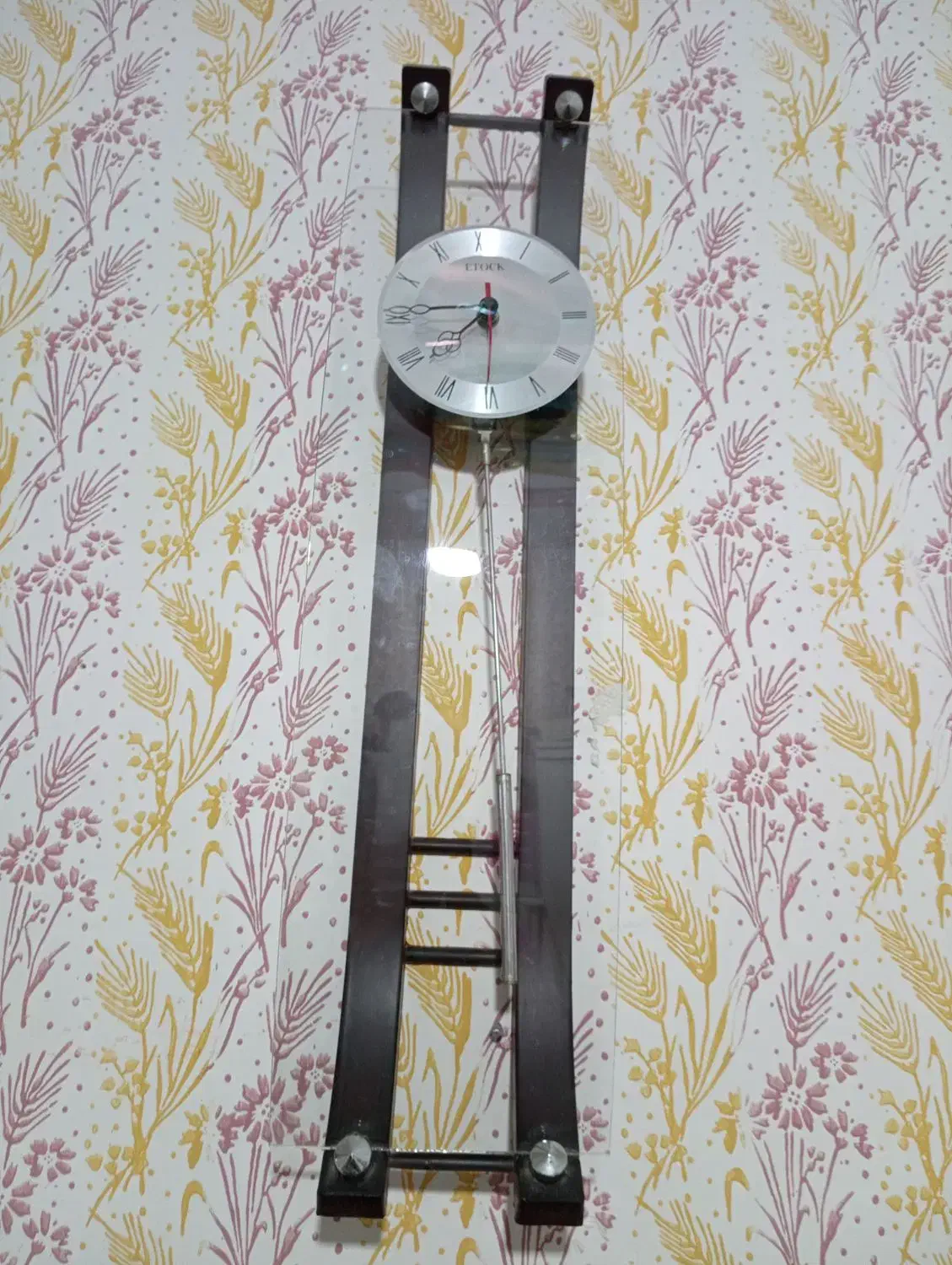 ساعت|ساعت دیواری و تزئینی|نیشابور, خط کاشمر|دیوار