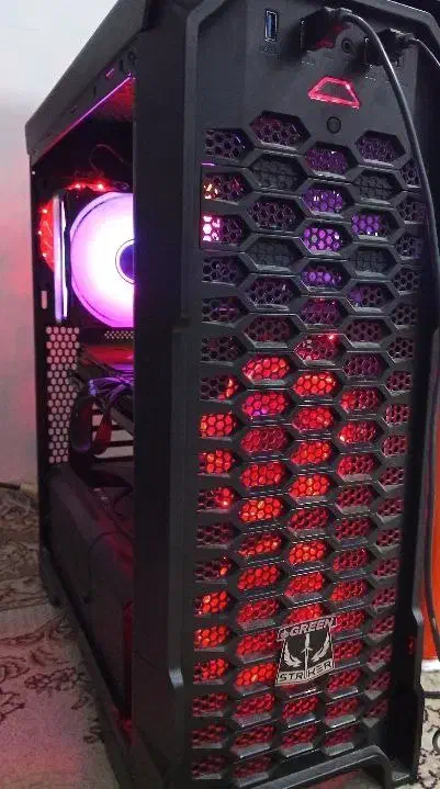 کامپیوتر گیمینگ|رایانه رومیزی|سنندج, |دیوار