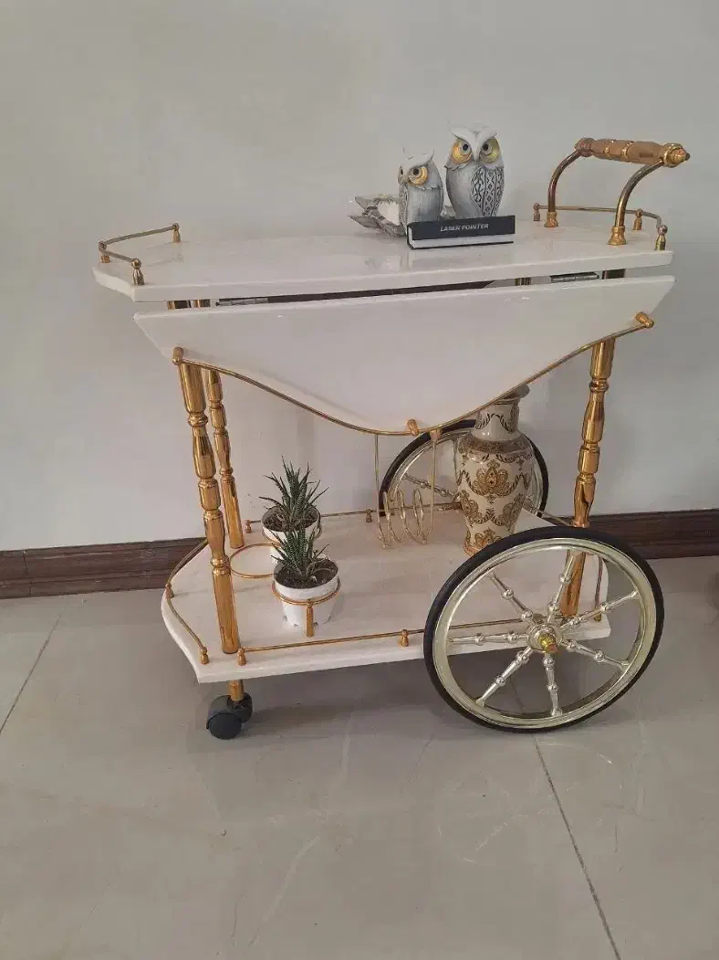 میزبارسفید نونو کاملا سالم|مبلمان خانگی و میز عسلی|تهران, مدائن|دیوار