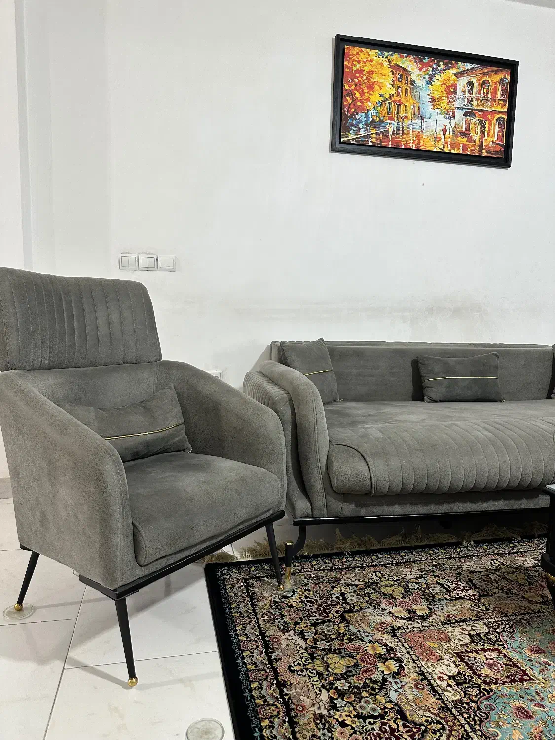 مبل راحتی ۴ نفره|مبلمان خانگی و میز عسلی|فردیس, شهرک شهید حسینی|دیوار