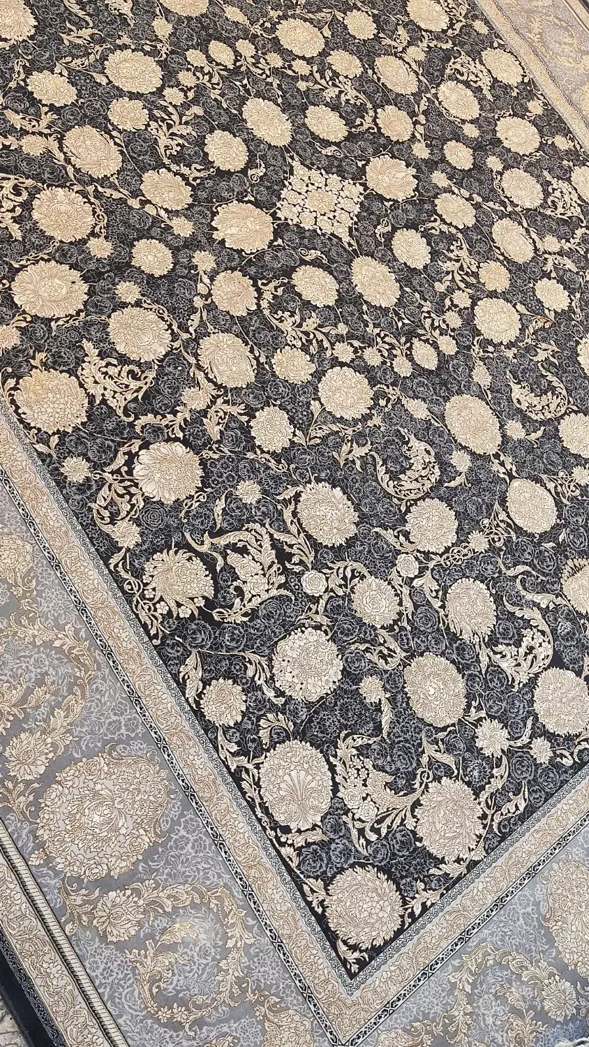 فروش 2طاقه فرش 12 متری در حد نو مناسب جهیزیه|فرش|کوهدشت, |دیوار