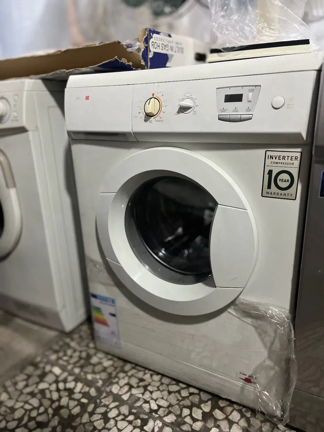 ماشین لباسشویی دسته دو|ماشین لباسشویی و خشککن لباس|قائمشهر, |دیوار