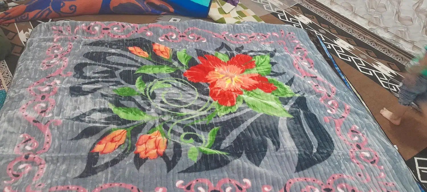 پتو بزرگ دونفره ومسافرتی|رختخواب، بالش، پتو|بندر ماهشهر, |دیوار