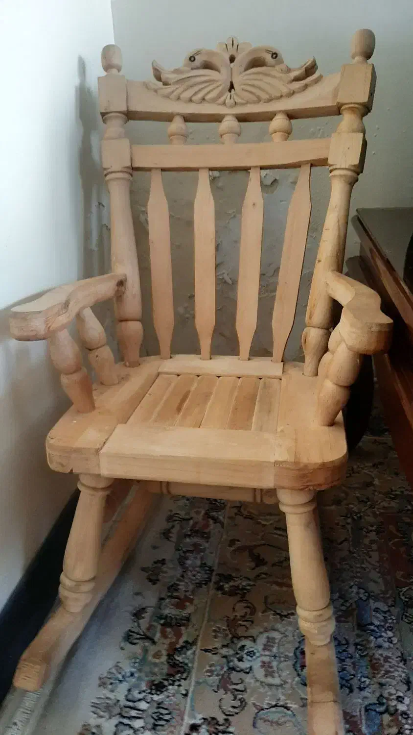 صندلی مادر بزرگ مخصوص کودک|تخت و صندلی بچه|کرج, گوهردشت|دیوار