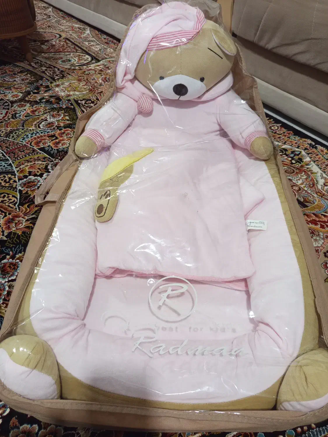 تشک گارد دار نوزاد|تشک تختخواب|شاهین‌شهر, شهرک هشت بهشت|دیوار