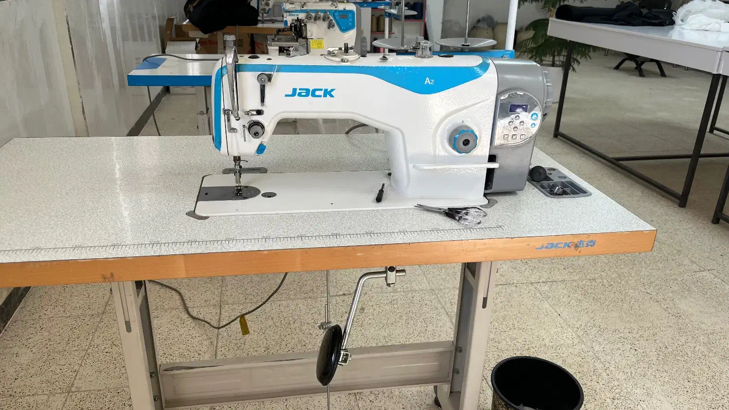 راسته دوز جک|چرخ خیاطی و ریسندگی|فامنین, |دیوار