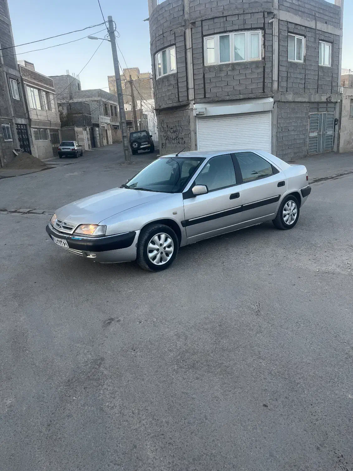 فروش زانتیا ۱۸۰۰|خودرو سواری و وانت|قروه, |دیوار