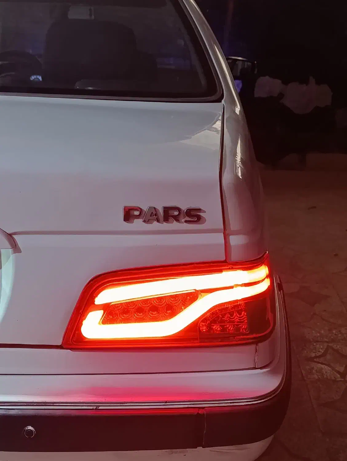 چراغ عقب اسپرت پارس و ۴۰۵|قطعات یدکی و لوازم جانبی|دورود, |دیوار