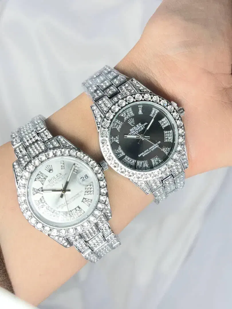 ساعت فول نگین//گوهردشت/اقساط/تخفیف روز مادر|ساعت|کرج, گوهردشت|دیوار