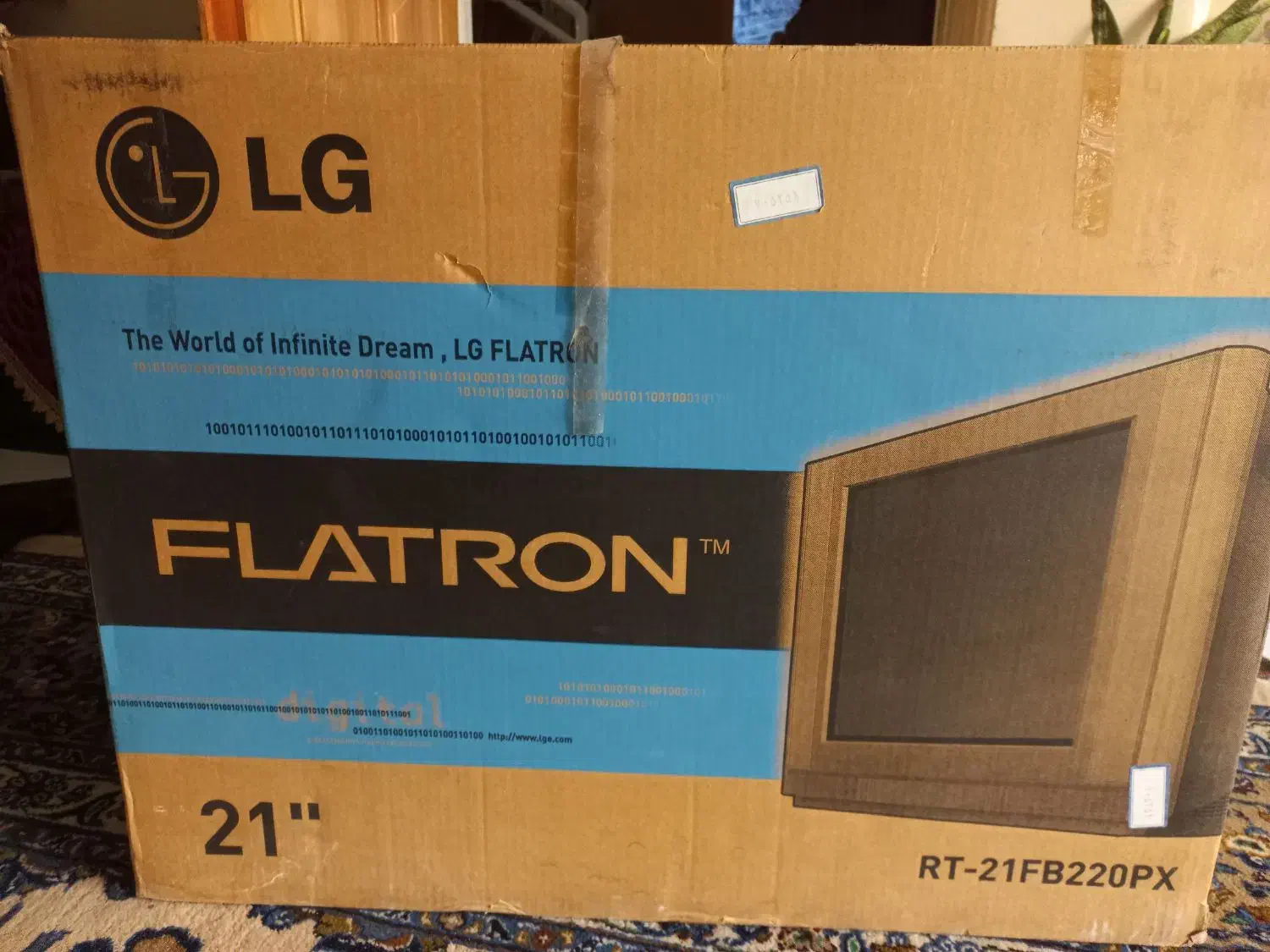 تلویزیون رنگی LG.با کارتن|تلویزیون و پروژکتور|اصفهان, سروستان|دیوار