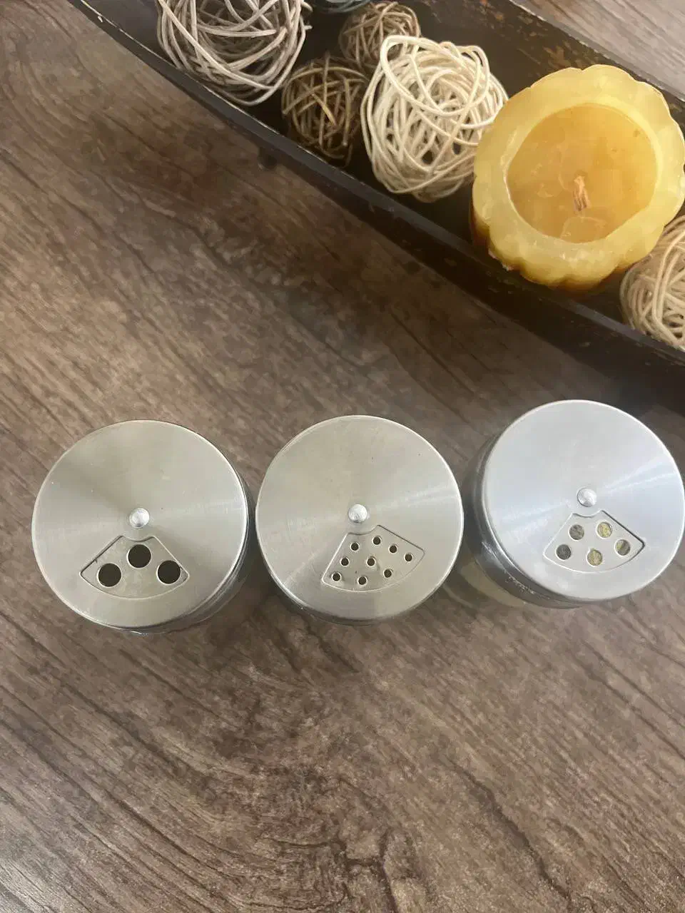 شیشه ادویه|ظروف نگهدارنده، پلاستیکی، یک‌بارمصرف|پردیس, فاز ۱|دیوار