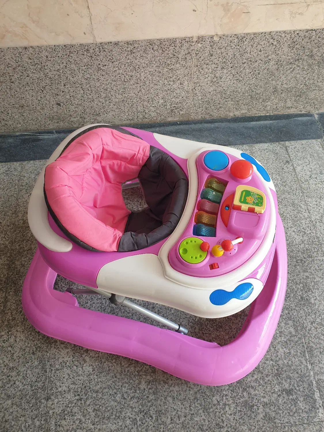 روروئک دخترانه موزیکال|کالسکه و لوازم جانبی|تهران, بنیهاشم|دیوار