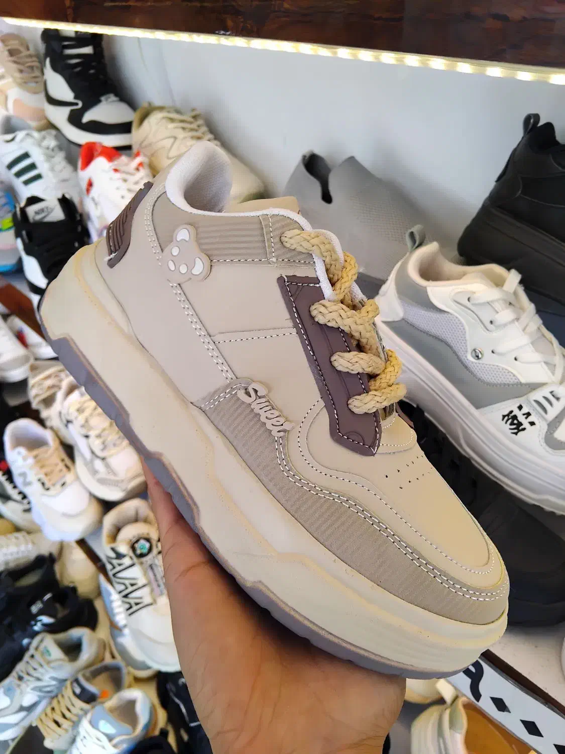 ۵۶۹۰۰۰|کیف، کفش، کمربند|قم, نوبهار|دیوار