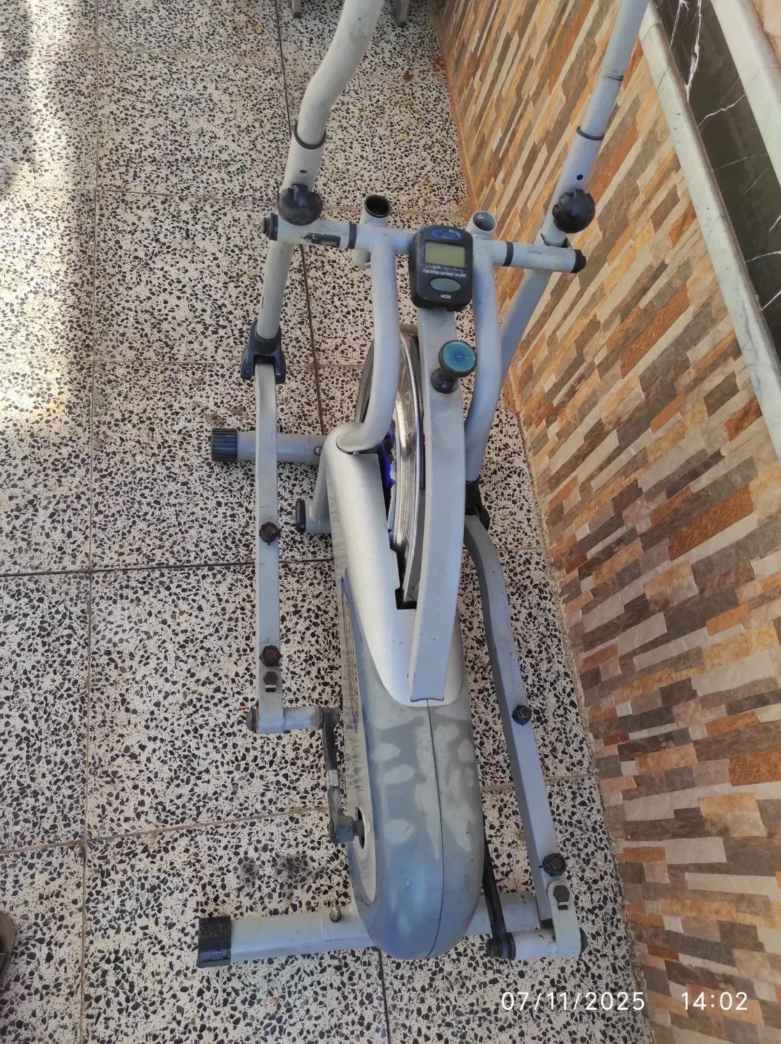 دستگاه دوچرخه ثابت|تجهیزات ورزشی|کردیان, |دیوار