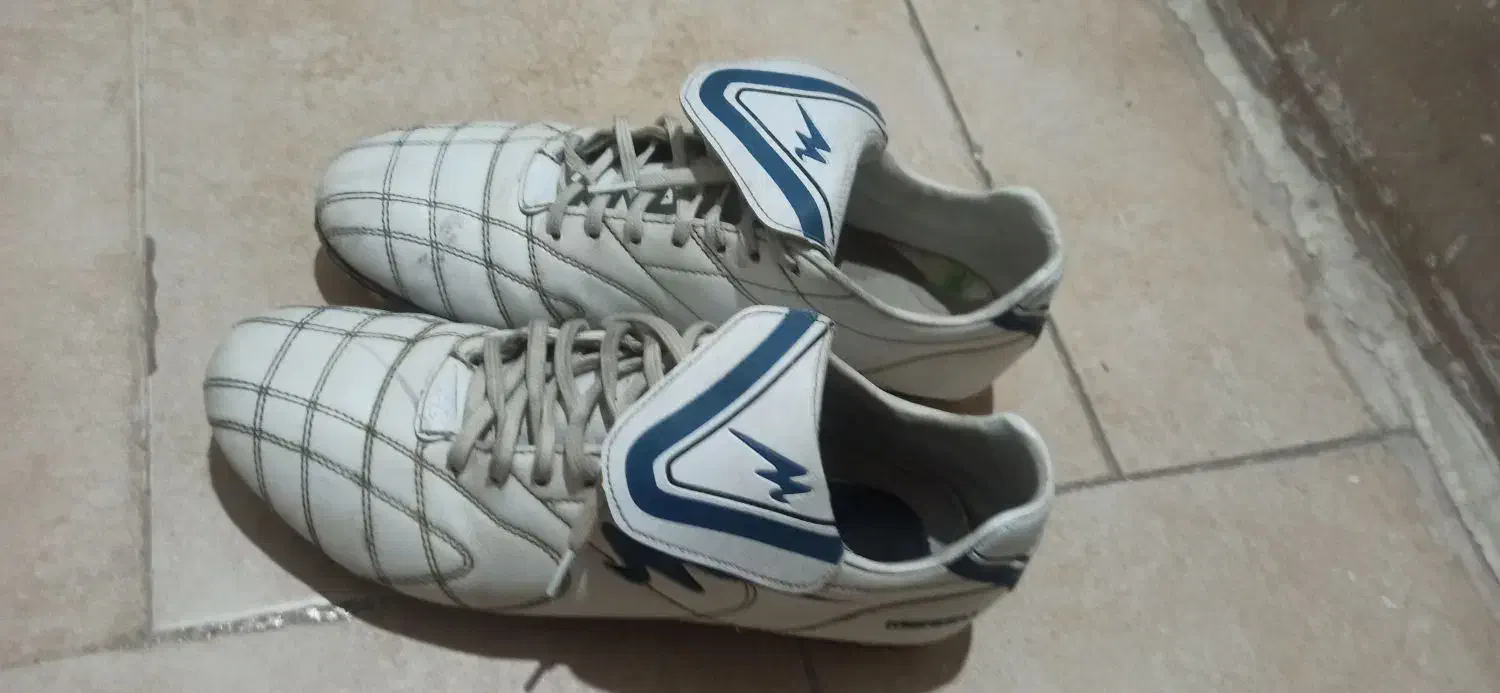 استوک مجید|کیف، کفش، کمربند|خرمآباد, |دیوار