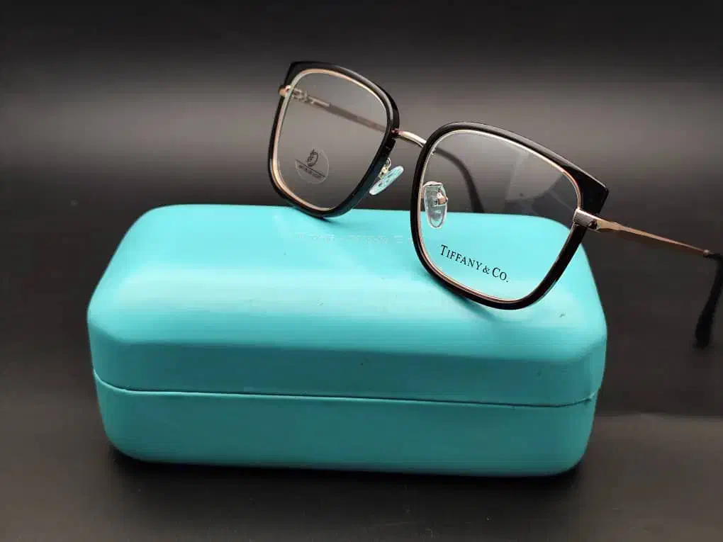 عینک طبی کیش|زیورآلات و اکسسوری|کیش, |دیوار