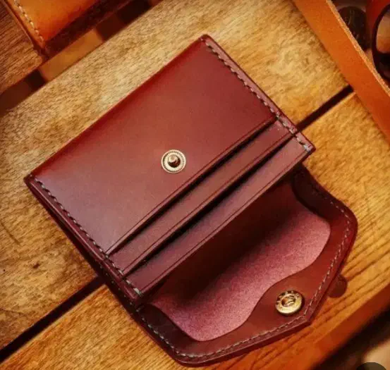 جا کارتی گمشده|اشیا|برازجان, |دیوار