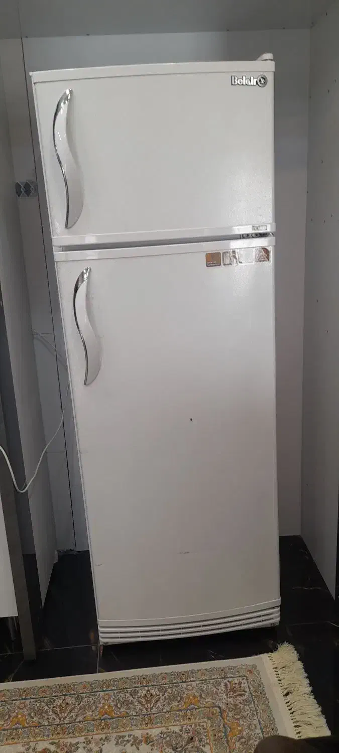 یک دستگاه یخچالbelair  وبخاری شومینه|یخچال و فریزر|بیجار, |دیوار