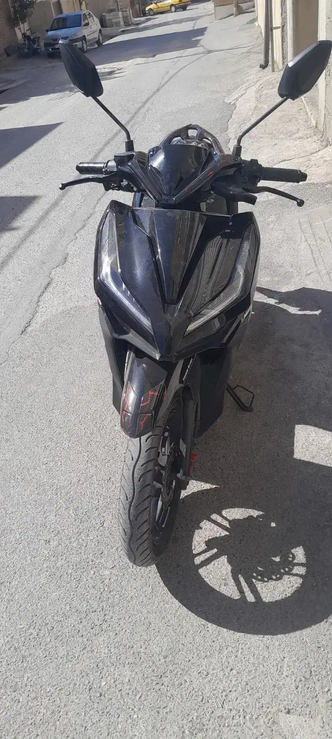 موتور طرح کلیک کبیر ۱۵۰ مدل ۱۴۰۱|موتورسیکلت|ایلام, |دیوار