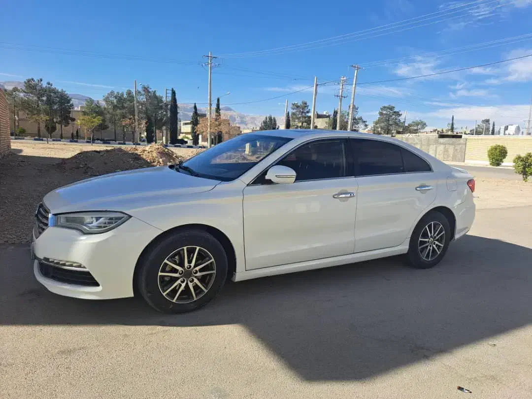 فروش خودرو لیفان ۸۲۰ مدل ۹۵|خودرو سواری و وانت|نی‌ریز, |دیوار