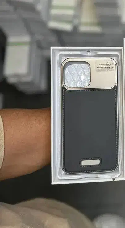 کاور سوپر آلمینیوم چرم 15پرومکس رنگ نچرال تیتانیوم|لوازم جانبی موبایل و تبلت|بندرعباس, |دیوار