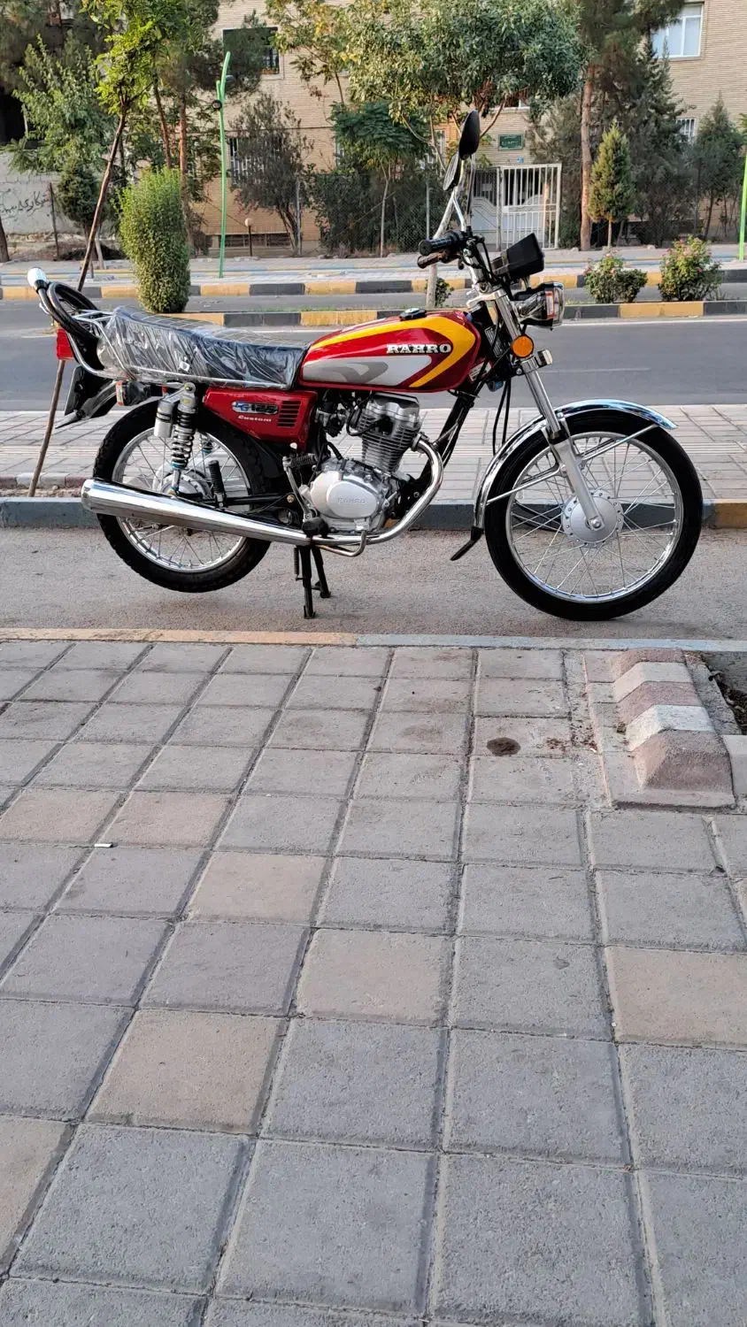 هوندا رهرو 1401|موتورسیکلت|اندیشه, اندیشه فاز ۱|دیوار