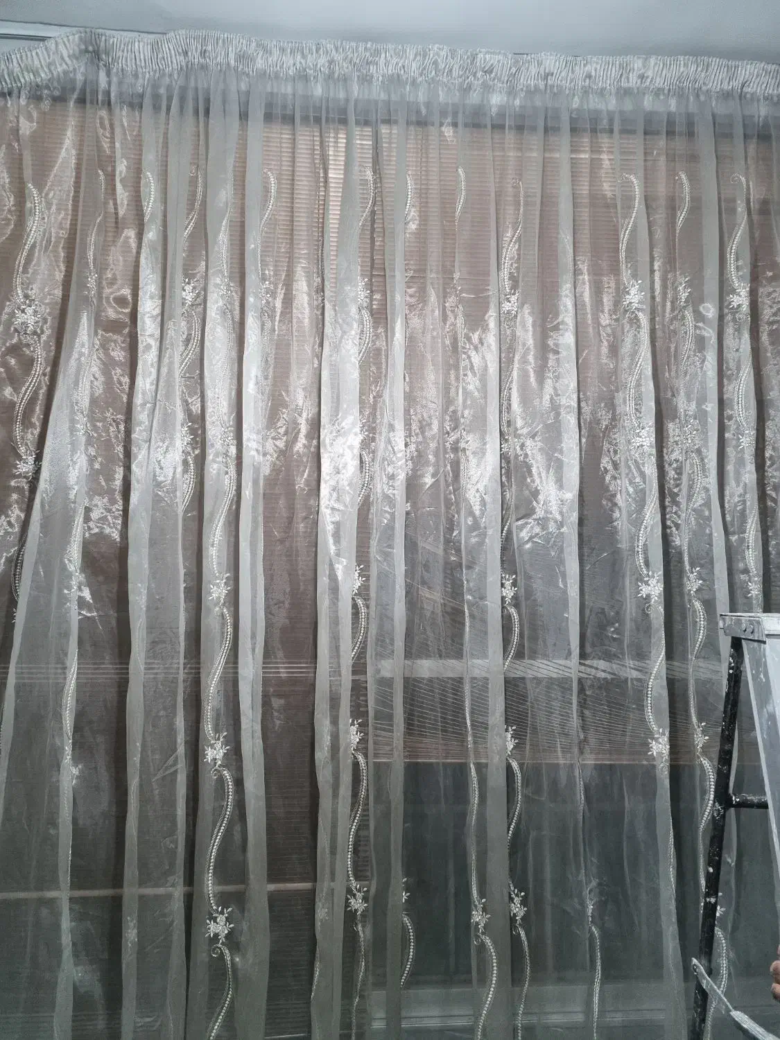 پرده حریر شیشه ای ۶متری|پرده، رانر، رومیزی|شیراز, شیشه‌گری|دیوار