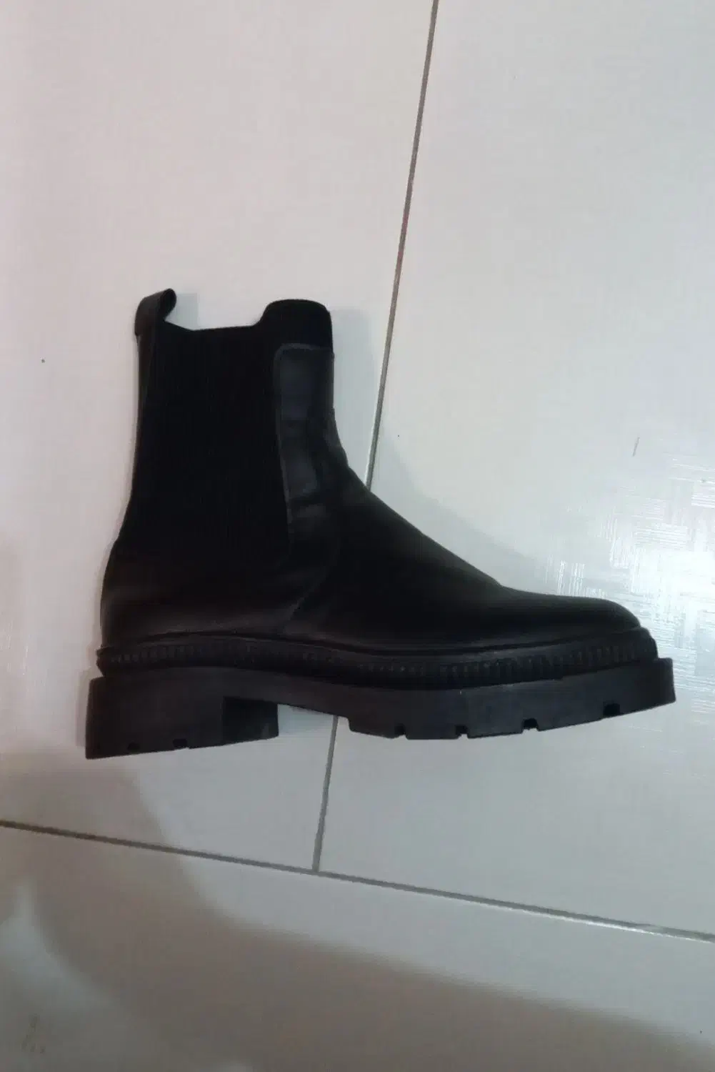 نیم بوت رنگ مشکی کاملا نو و سالم|کیف، کفش، کمربند|رشت, علی آباد|دیوار