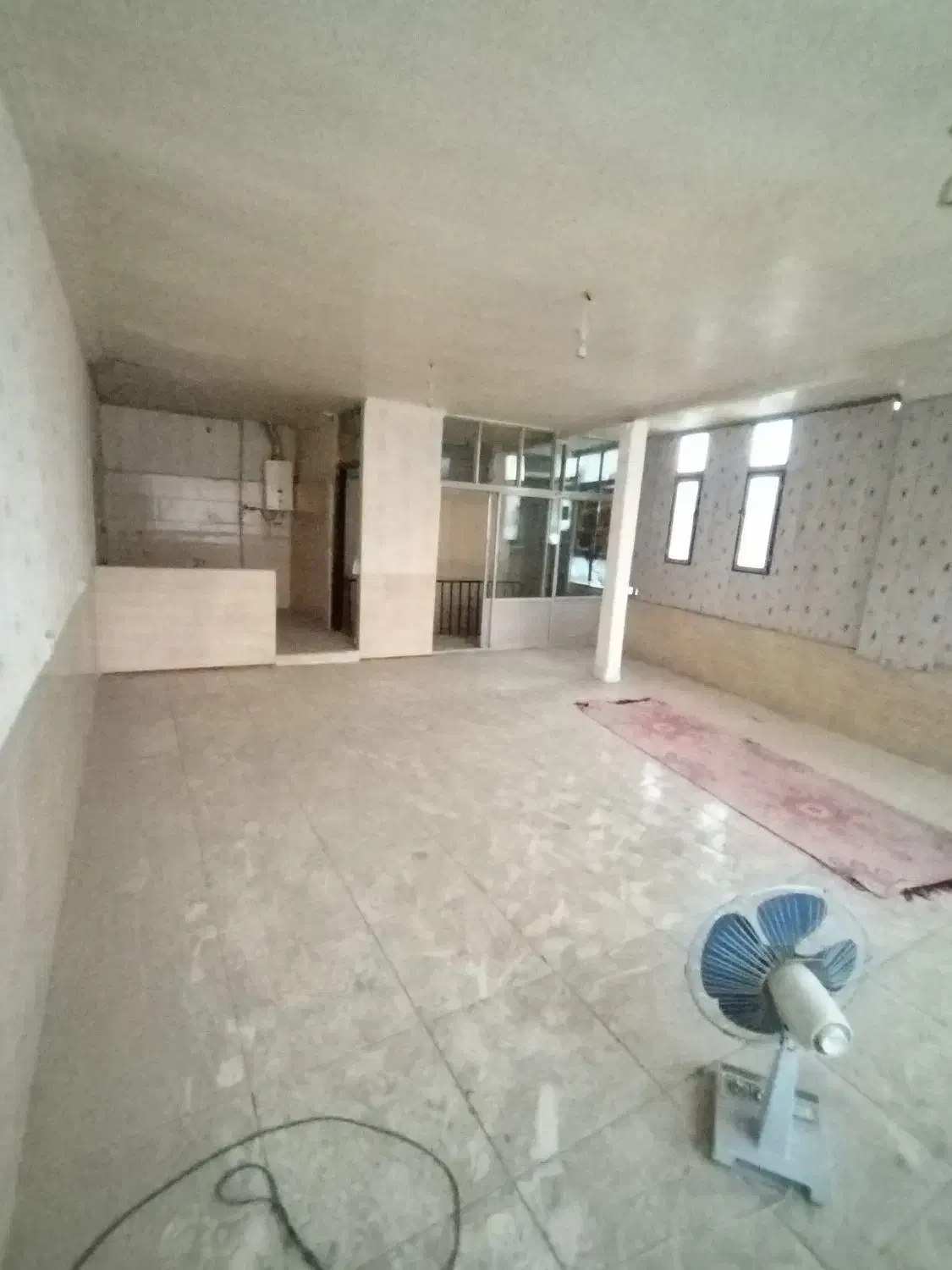 اجاره اپارتمان ۸۰ متری طبقه اول|اجارهٔ دفتر کار، اتاق اداری، مطب|زرند, |دیوار