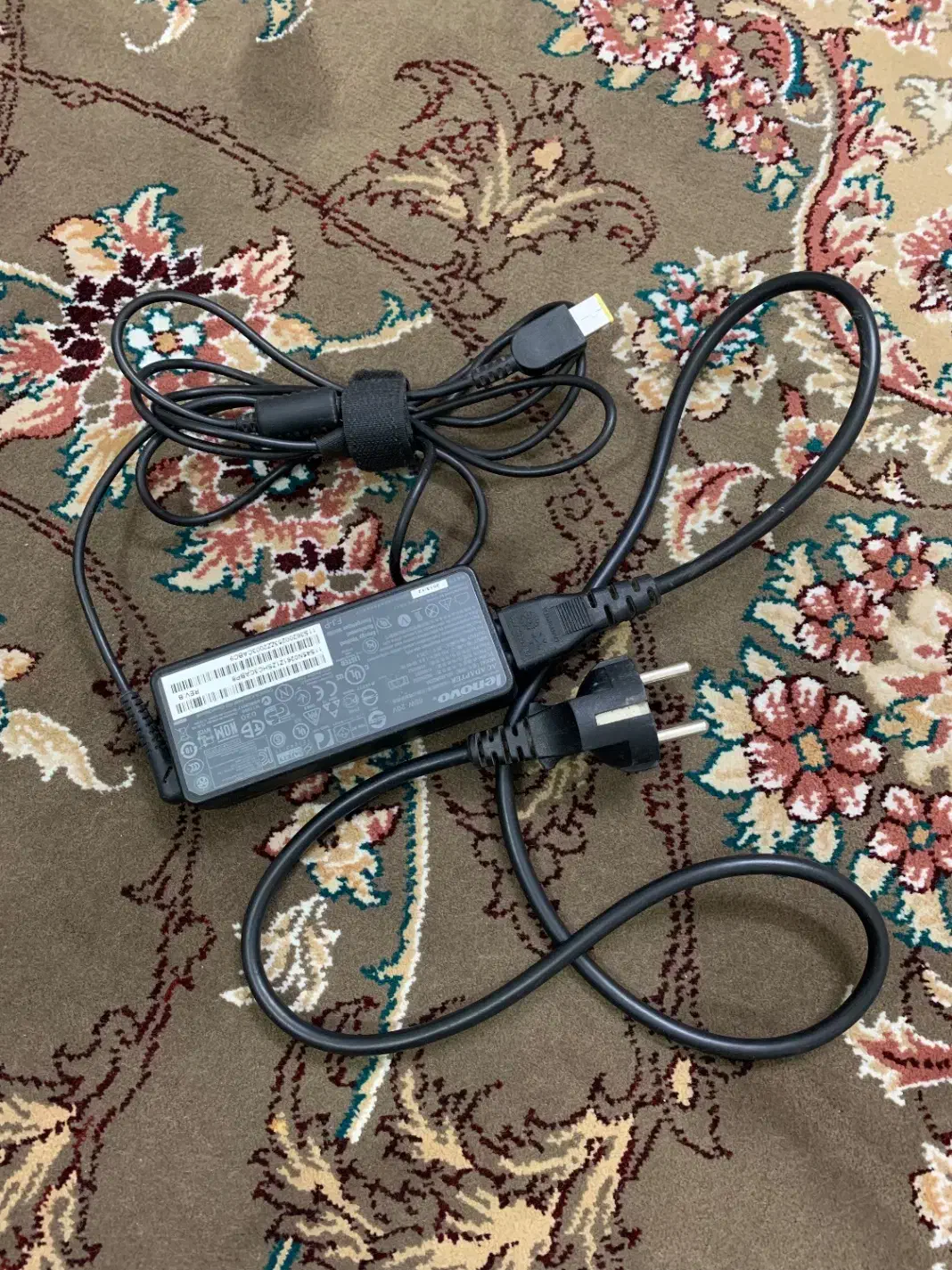 شارژر لپ تاپ لنوو|قطعات و لوازم جانبی رایانه|آمل, |دیوار