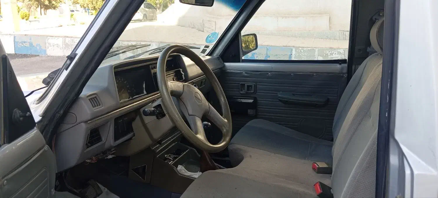 مزدا ۲۰۰۰|خودرو سواری و وانت|نهاوند, |دیوار