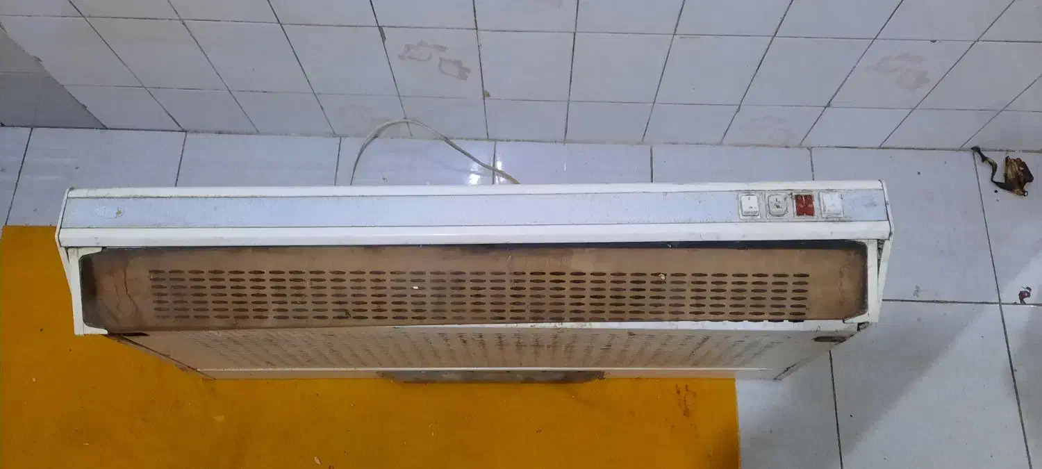 یک دستگاه هود کتابی دوموتوره بسیار قوی|هود|اصفهان, چشمه باقرخان|دیوار