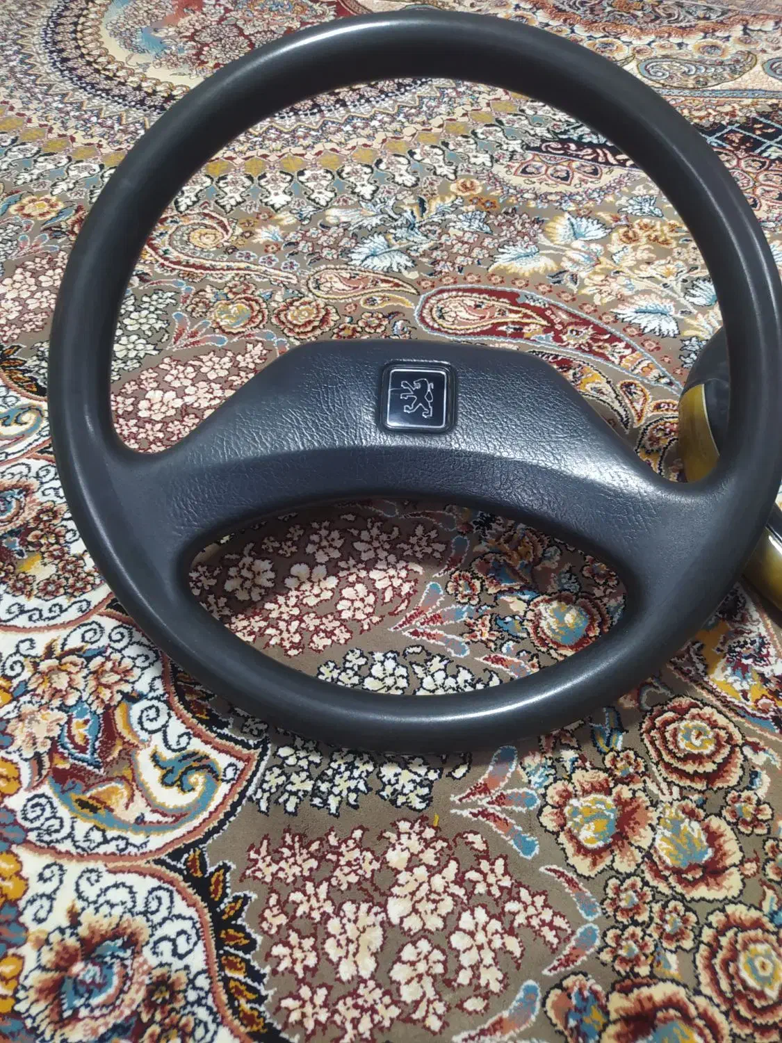 قربیلک و چراغ خطر عقب پژو|قطعات یدکی و لوازم جانبی|قرچک, زیبا شهر|دیوار