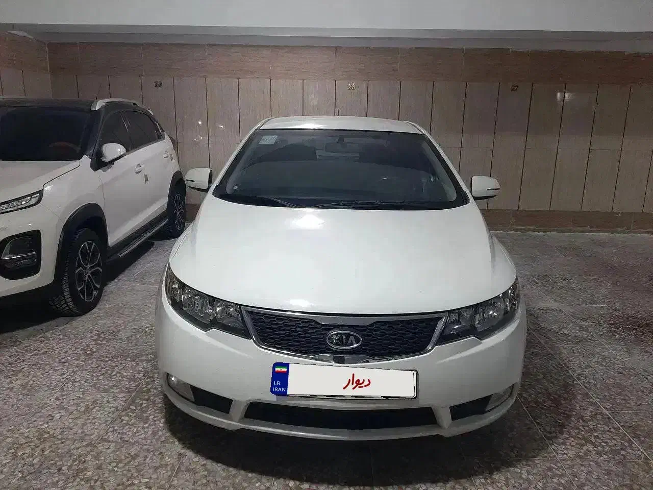 سراتو بی رنگ بسیار تمیز مدل ۹۵ دنده ای|خودرو سواری و وانت|کرج, گلشهر|دیوار