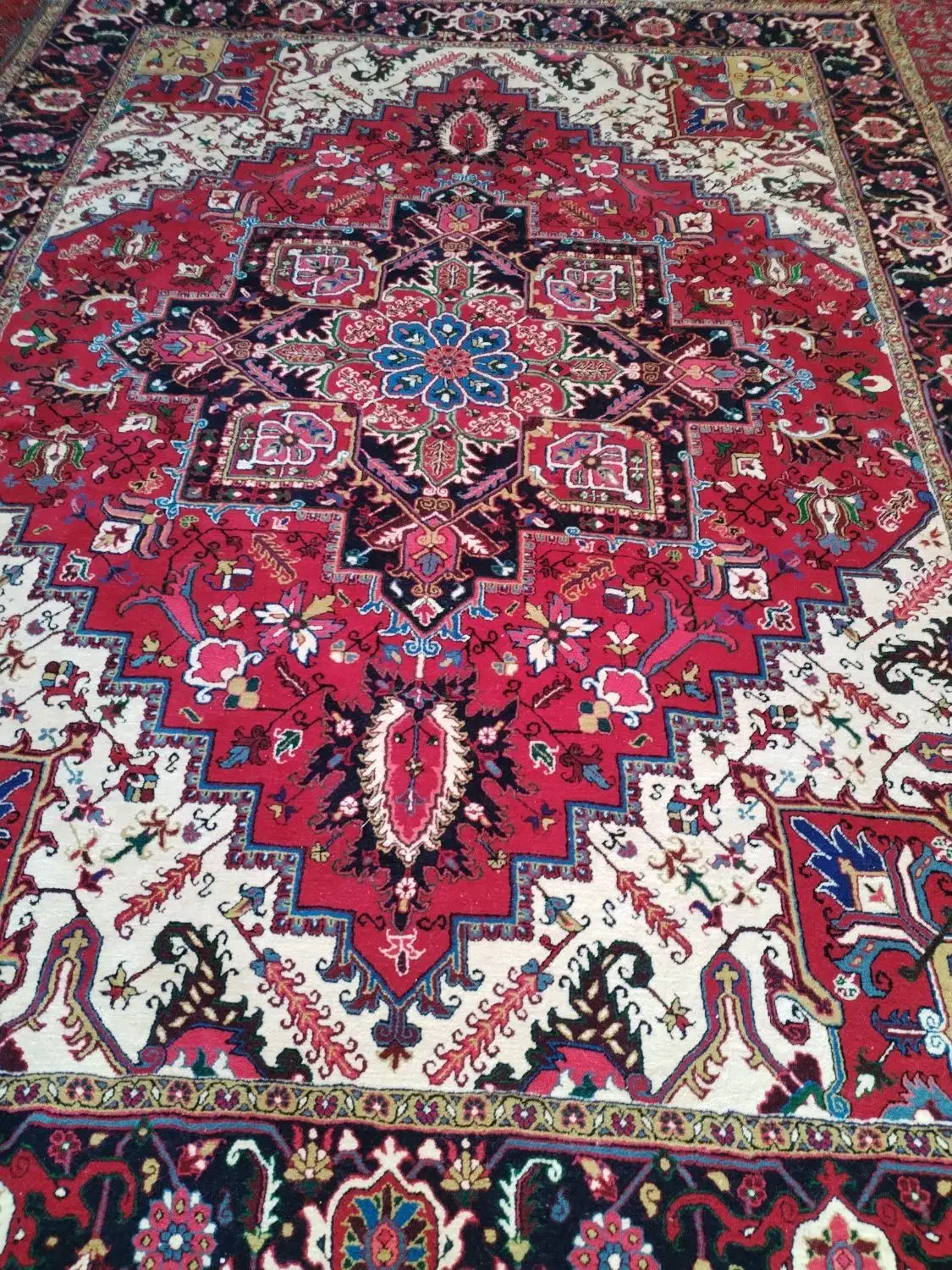 فرش 12 متری هریس|فرش|هریس, |دیوار