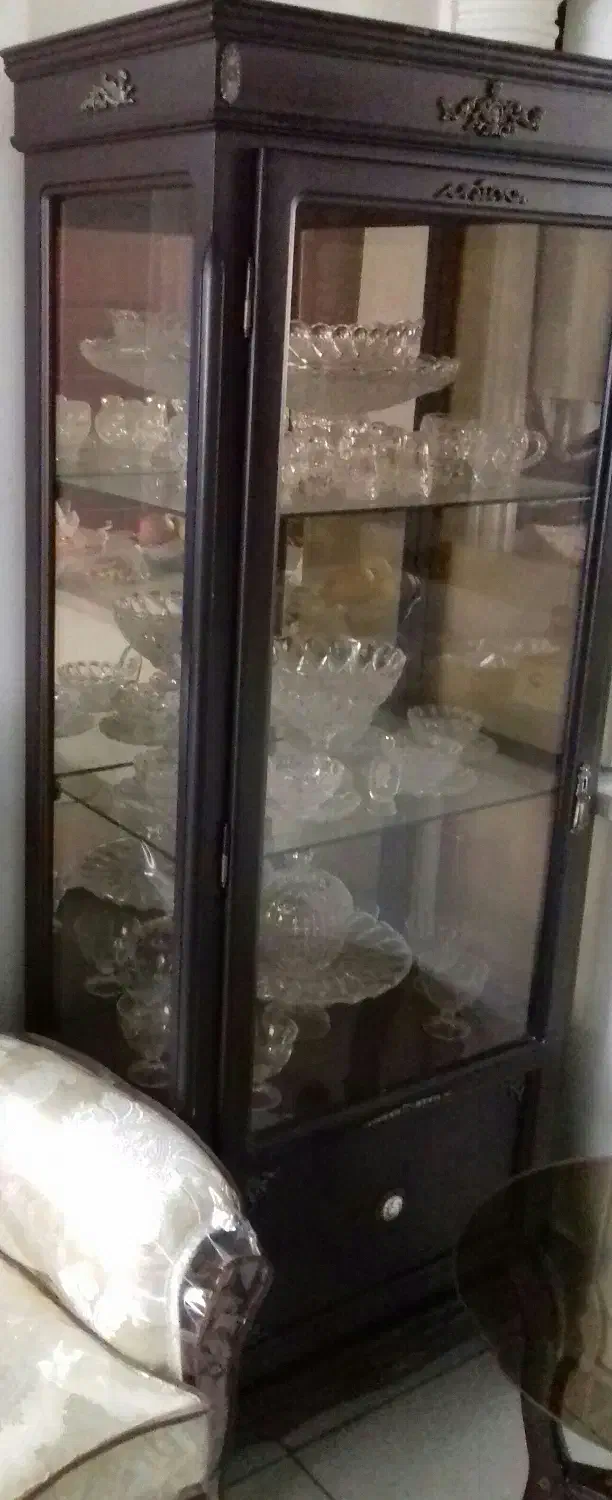 بوفه|بوفه، ویترین، کنسول|تهران, نیروی هوایی (پیروزی)|دیوار