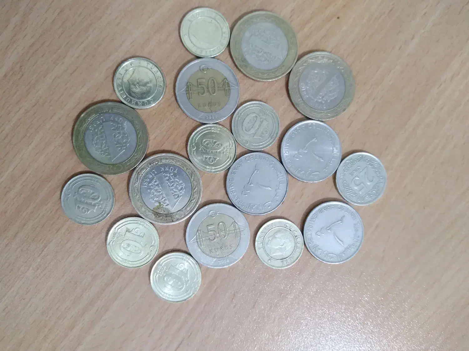 چند عدد سکه|کلکسیون سکه، تمبر، اسکناس|فردیس, سرحدی|دیوار