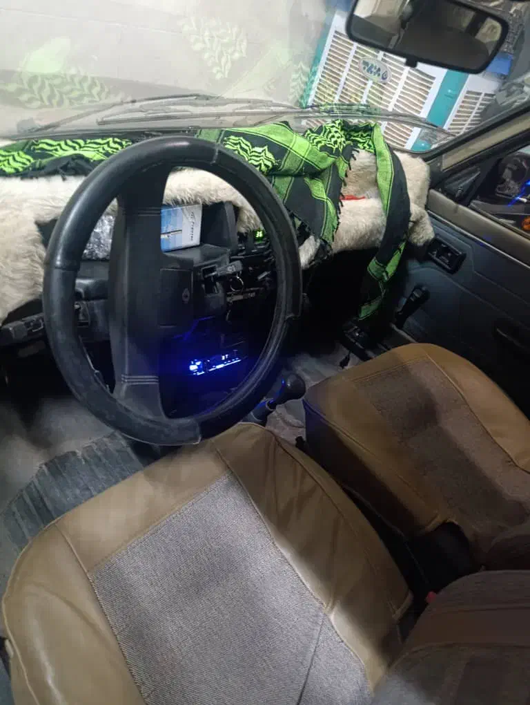 پی کی|خودرو سواری و وانت|یزد, |دیوار