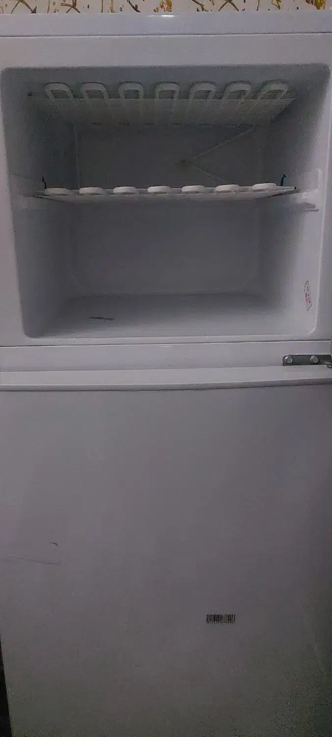 نیم فریزر bost در حد نو|یخچال و فریزر|ساری, |دیوار