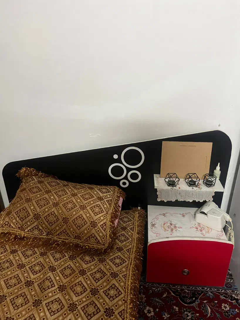 سرویس خواب|تخت و سرویس خواب|یزد, |دیوار