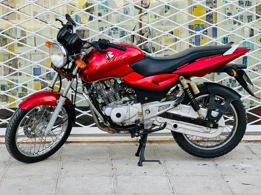 پالس پره ۱۸۰|موتورسیکلت|اسفراین, |دیوار