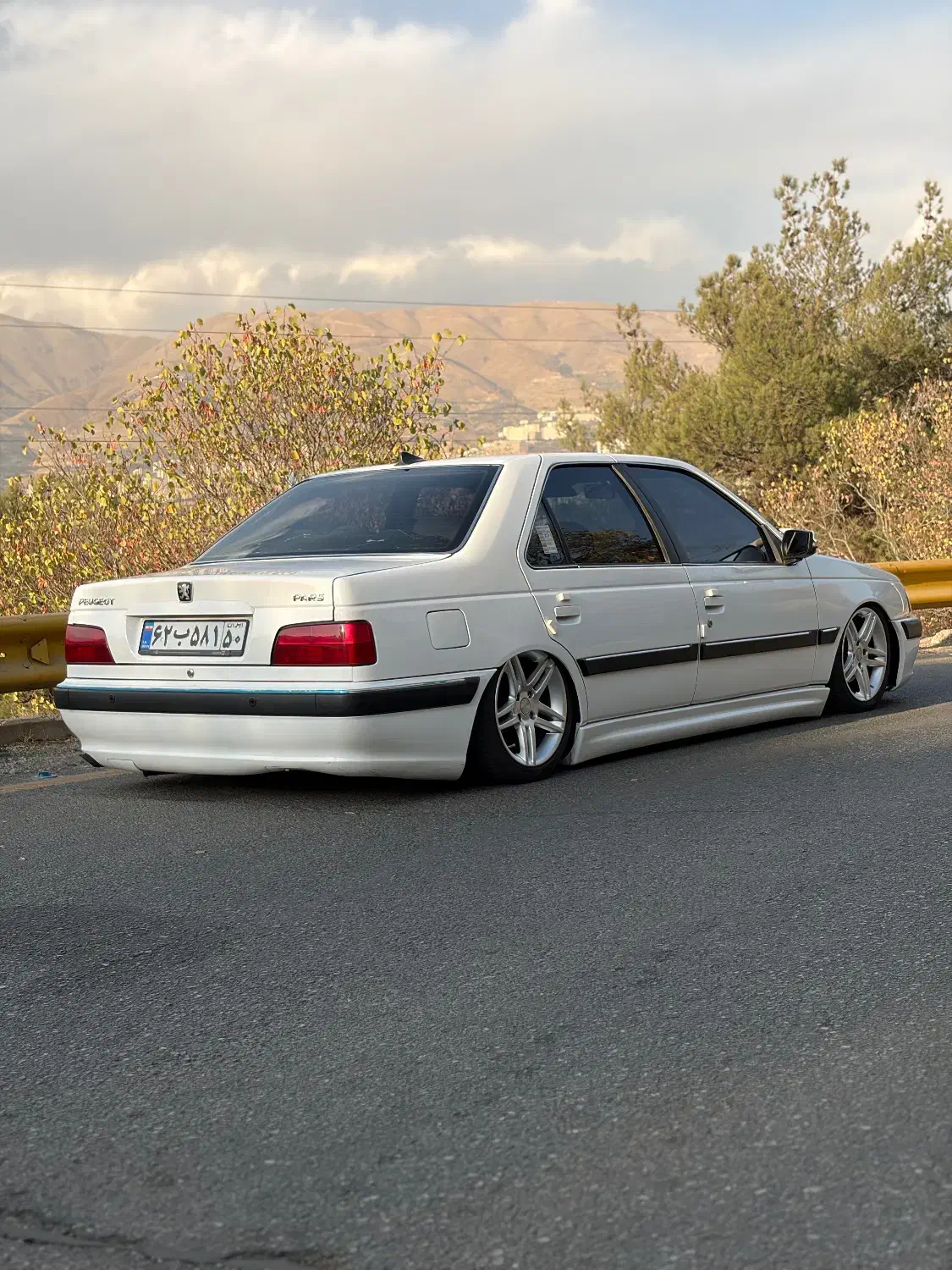 پژو پارس|خودرو سواری و وانت|تهران, زرگنده|دیوار