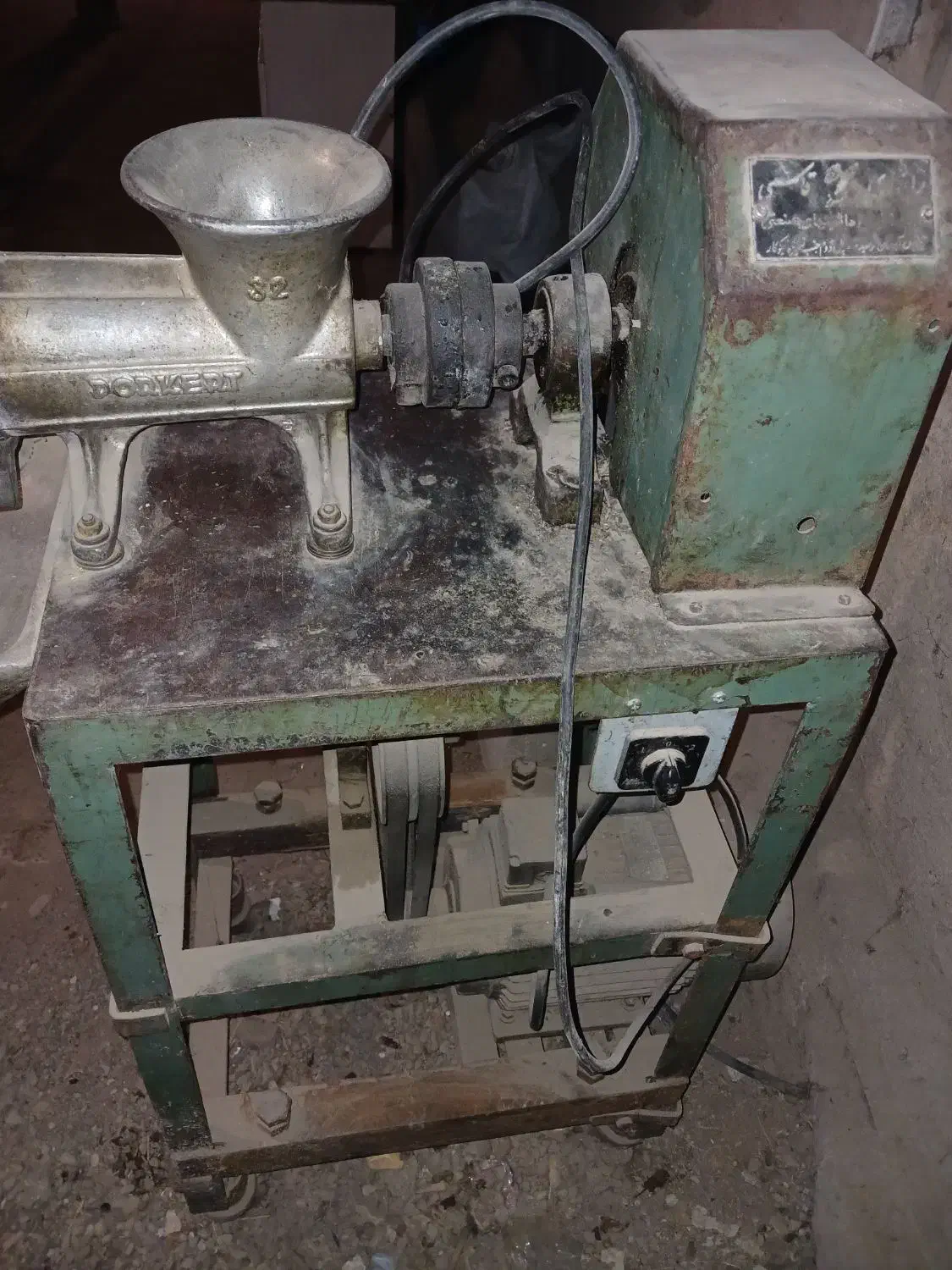 چرخ گوشت صنعتی|خردکن، آسیاب، غذاساز|مهربان, |دیوار