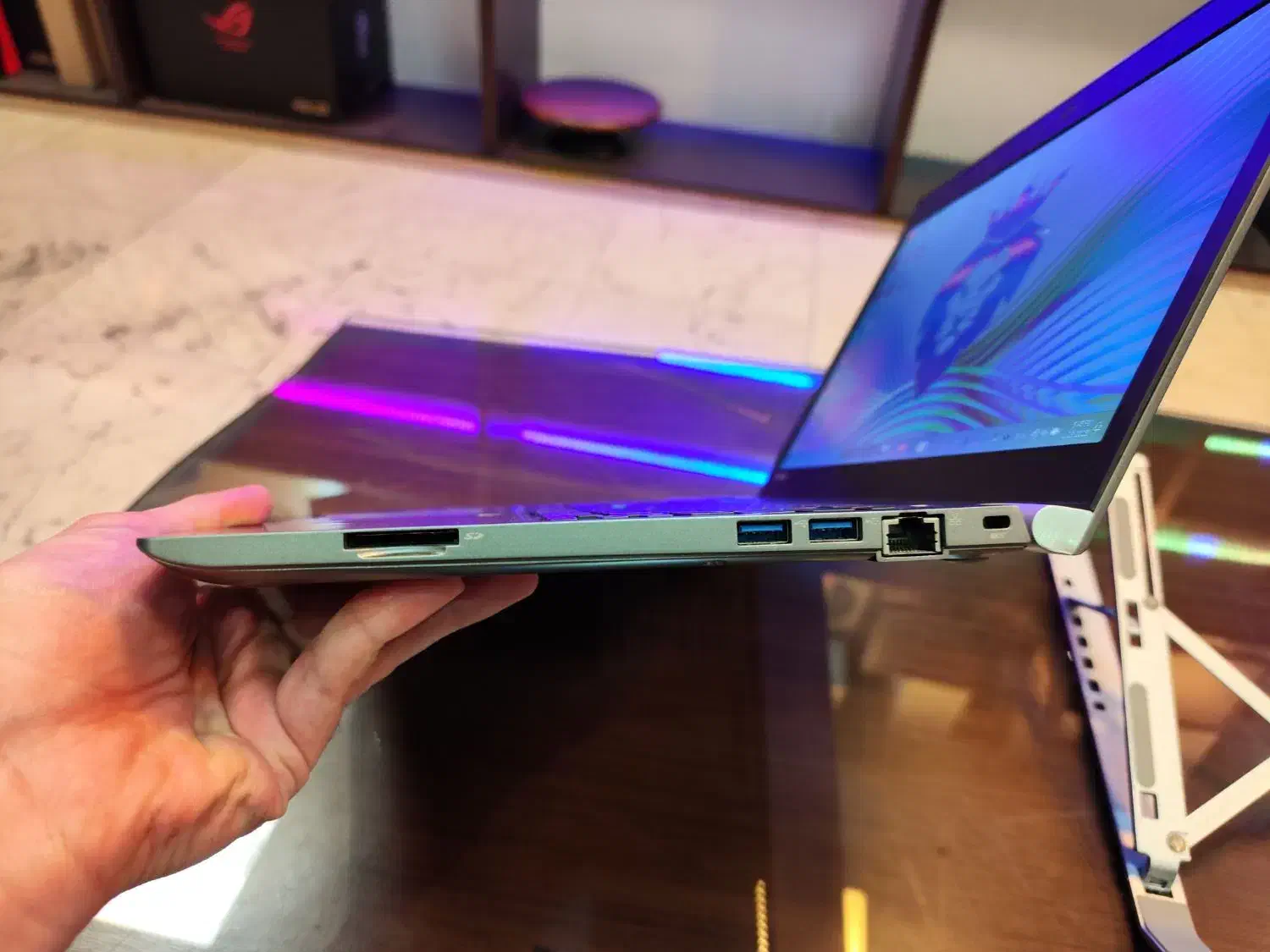 مینی الترابوک ژاپنی i5 فول پورت همه فن حریف|رایانه همراه|تهران, فلسطین (میدان انقلاب)|دیوار