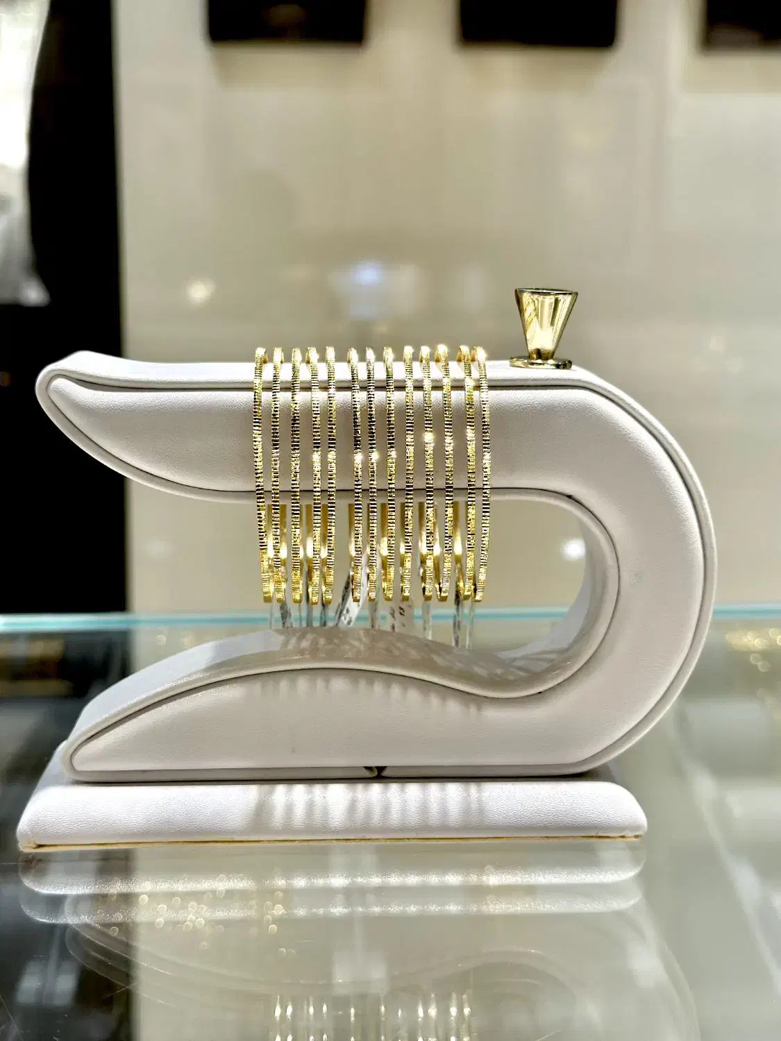 النگو مفتولی طلا|جواهرات|بندرعباس, |دیوار